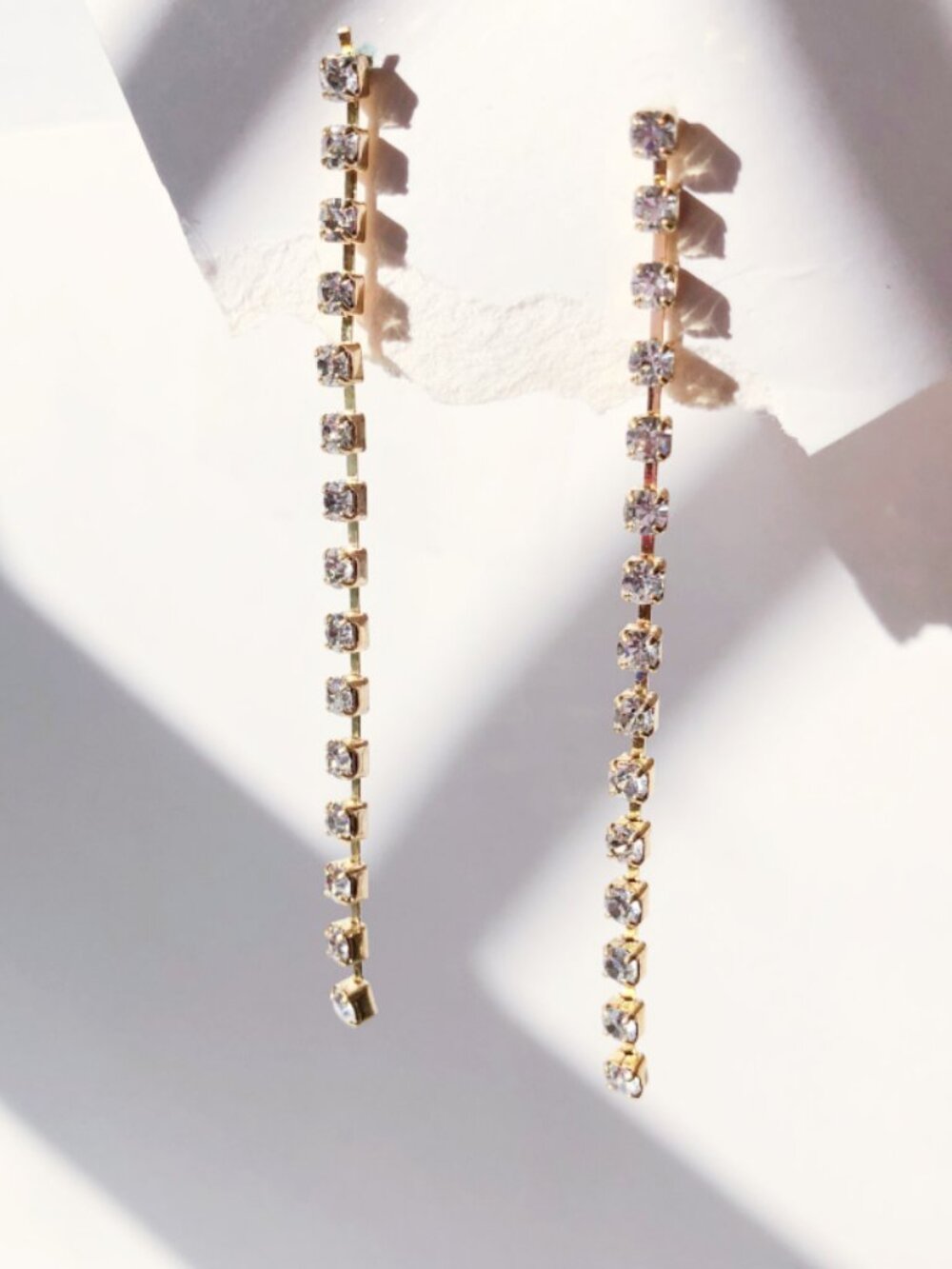 Retro Rhinestone Strand Earrings - Picture 2 of 7